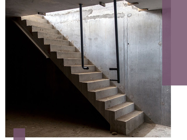 Изготовление и монтаж лестниц в подвале в Назарове