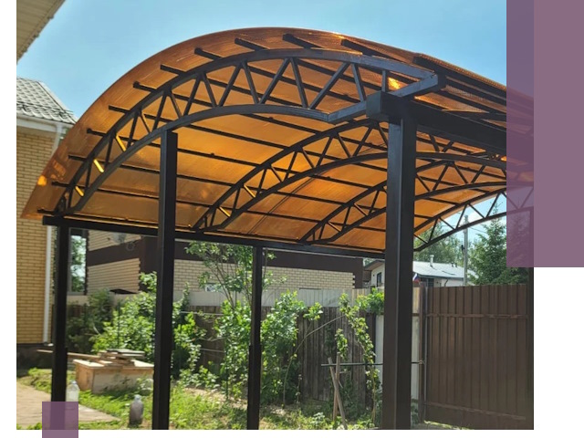 Изготовление навесов под ключ в Назарове из качественных материалов