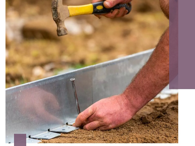 Монтаж металлических бордюров в Назарове быстро и качественно