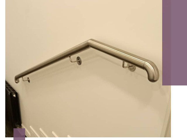 Изготовление пристенных поручней в Назарове под ключ за сроки